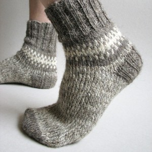 Vunene-sive-etno-čarape-od-vune